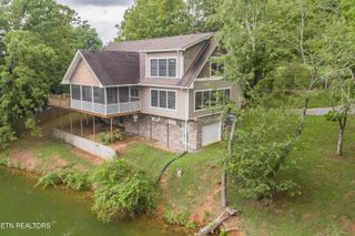 4193 Parris Drive, Lenoir City, TN 37772
