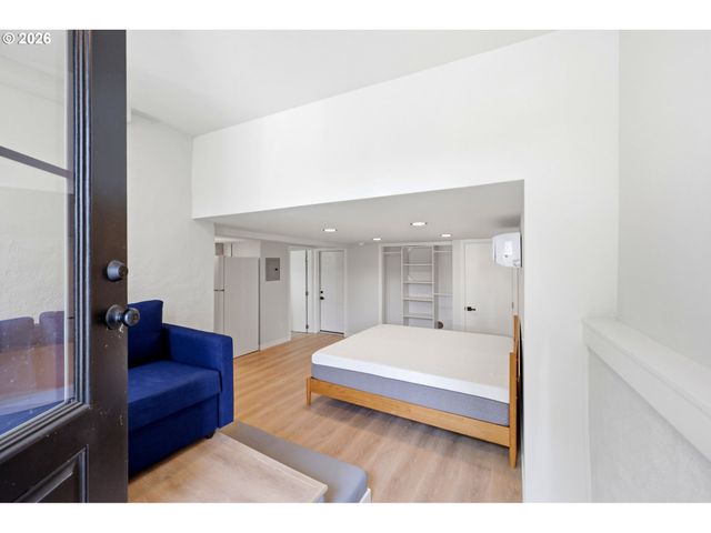 1116 Se STEPHENS St, Portland, OR 97214