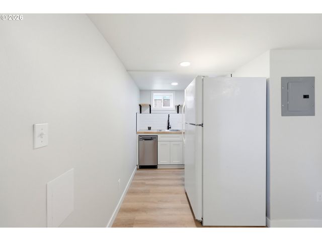1116 Se STEPHENS St, Portland, OR 97214