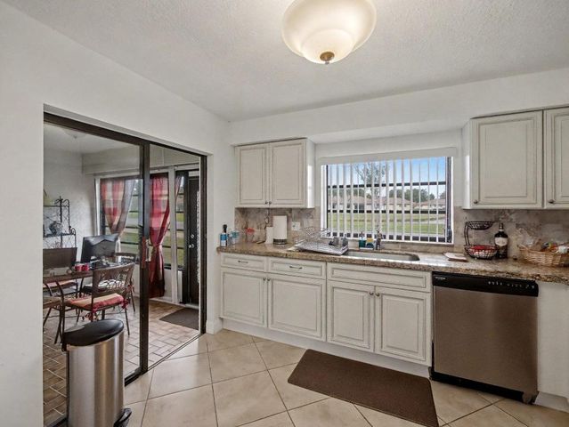 4759 Storkwood Terrace A, Boynton Beach, FL 33436