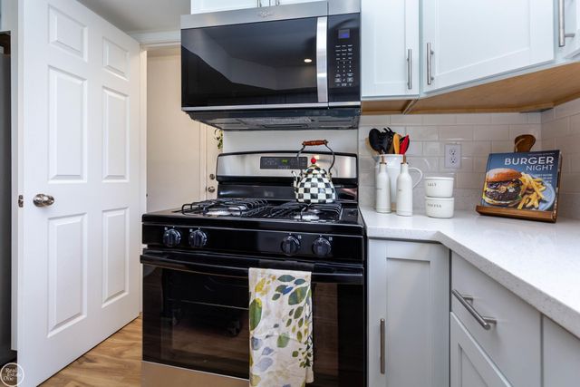 3902 Marlene Drive, Warren, MI 48092