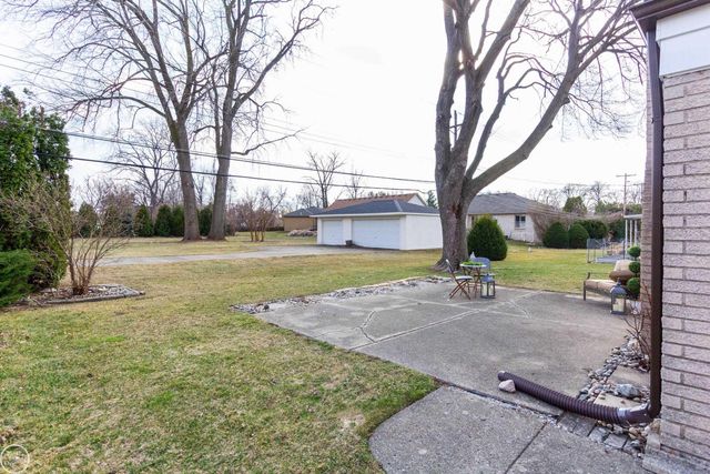 3902 Marlene Drive, Warren, MI 48092