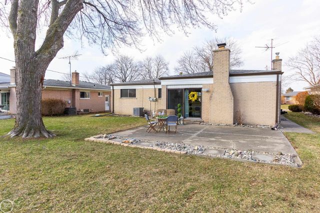 3902 Marlene Drive, Warren, MI 48092