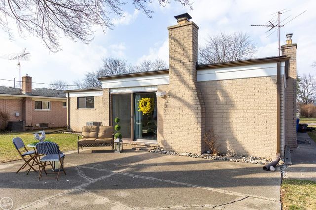 3902 Marlene Drive, Warren, MI 48092