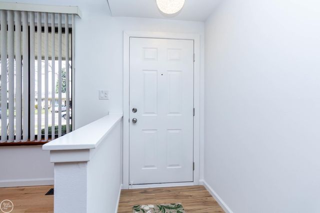 3902 Marlene Drive, Warren, MI 48092