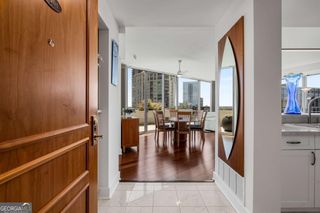 700 Park Regency Place NE 2201, Atlanta, GA 30326