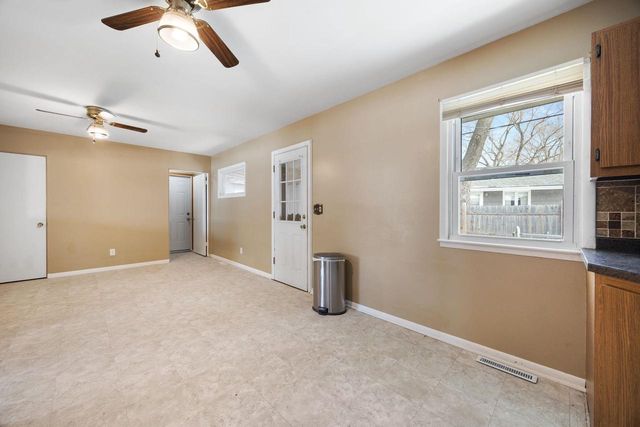 1993 Meadow Drive, Beloit, WI 53511