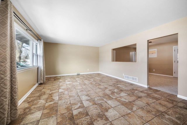 1993 Meadow Drive, Beloit, WI 53511