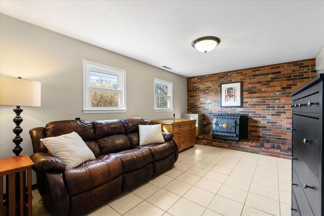 2300 SUNFLOWER ST, Columbia, MO 65202