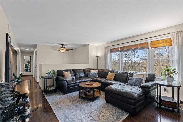 2300 SUNFLOWER ST, Columbia, MO 65202