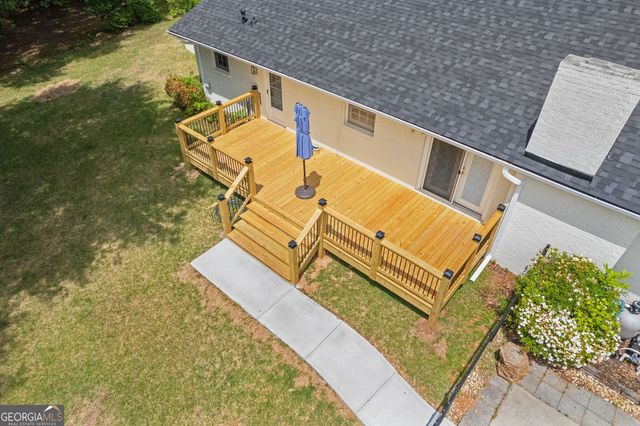 256 Teresa Lane, Loganville, GA 30052