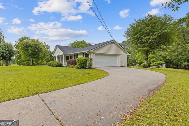 256 Teresa Lane, Loganville, GA 30052