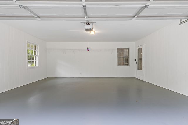 256 Teresa Lane, Loganville, GA 30052