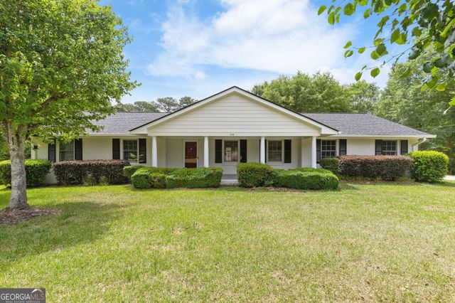 256 Teresa Lane, Loganville, GA 30052