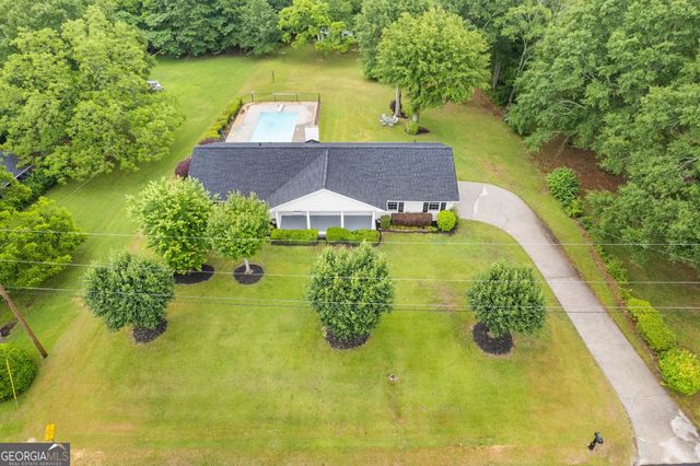 256 Teresa Lane, Loganville, GA 30052