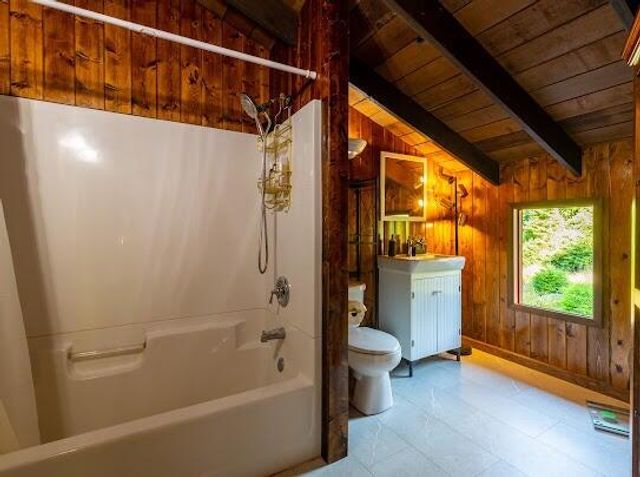 4548-4576 Greenwood Heights Drive, Kneeland, CA 95549