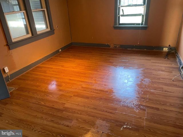 5205 DOPPLER ST, Capitol Heights, MD 20743