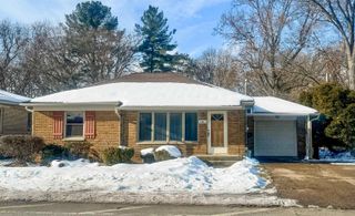 2601 7th Street, Eastmoline, IL 61244