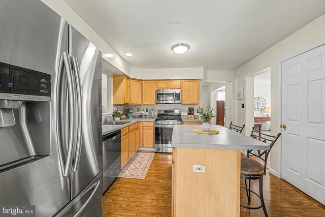 124 PHILMAR AVE, Cherry Hill, NJ 08003