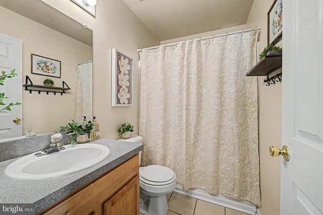 124 PHILMAR AVE, Cherry Hill, NJ 08003