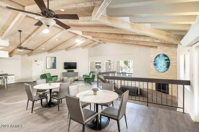 1440 S VAL VISTA Drive 1, Mesa, AZ 85204