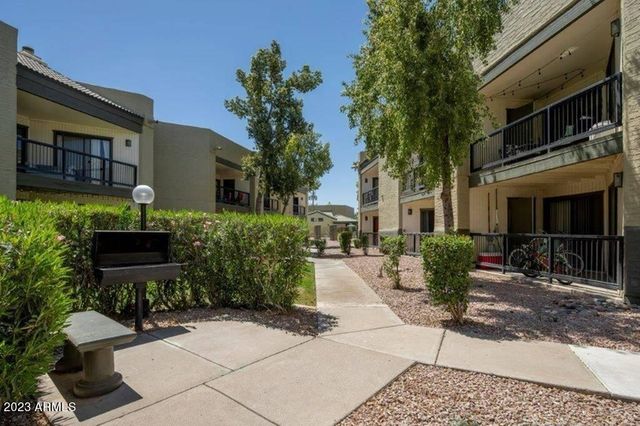 1440 S VAL VISTA Drive 1, Mesa, AZ 85204