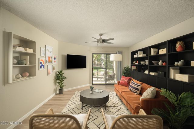 1440 S VAL VISTA Drive 1, Mesa, AZ 85204