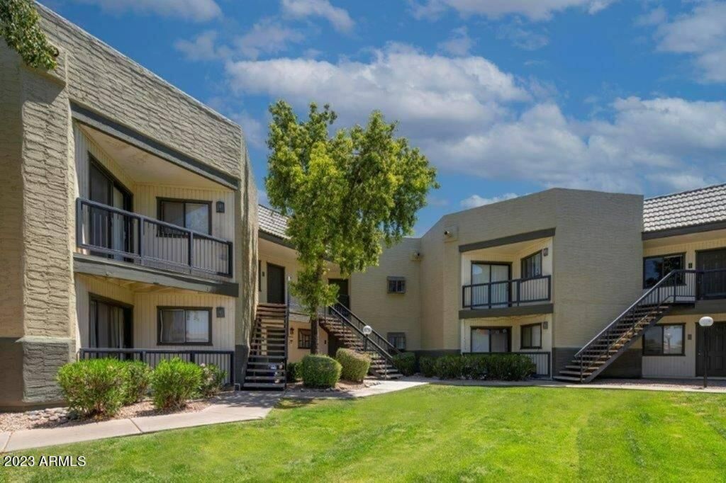 1440 S VAL VISTA Drive 1, Mesa, AZ 85204