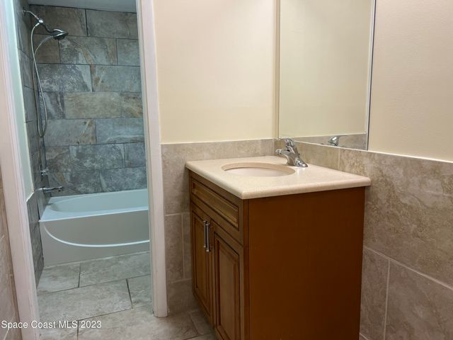 1911 Talloak Road, Melbourne, FL 32935