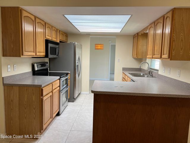 1911 Talloak Road, Melbourne, FL 32935