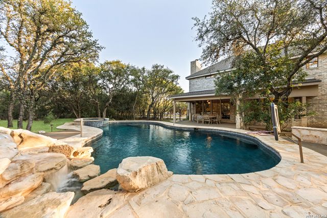 31586 Scarteen, Fair Oaks Ranch, TX 78015