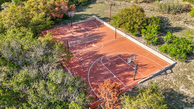 31586 Scarteen, Fair Oaks Ranch, TX 78015