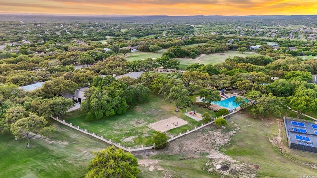 31586 Scarteen, Fair Oaks Ranch, TX 78015