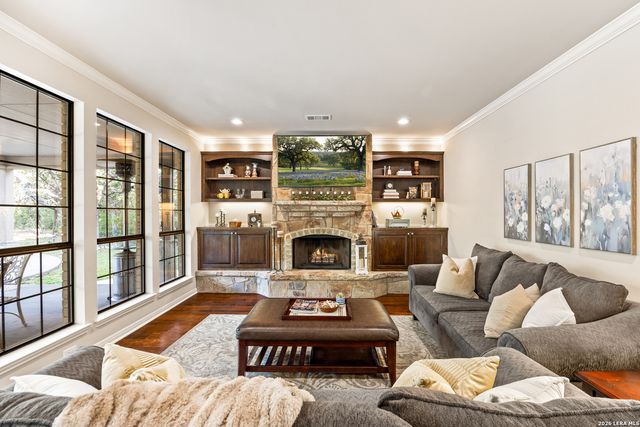 31586 Scarteen, Fair Oaks Ranch, TX 78015