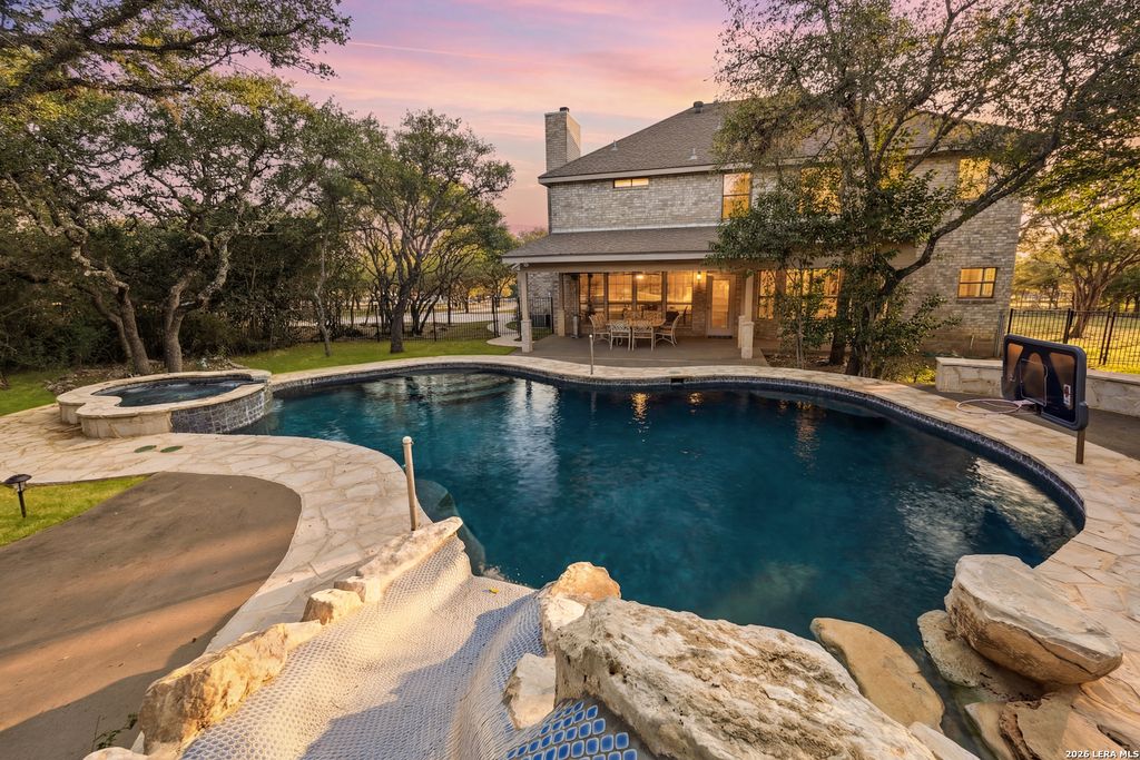 31586 Scarteen, Fair Oaks Ranch, TX 78015