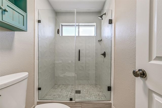 901 High Ridge Circle, Friendswood, TX 77546