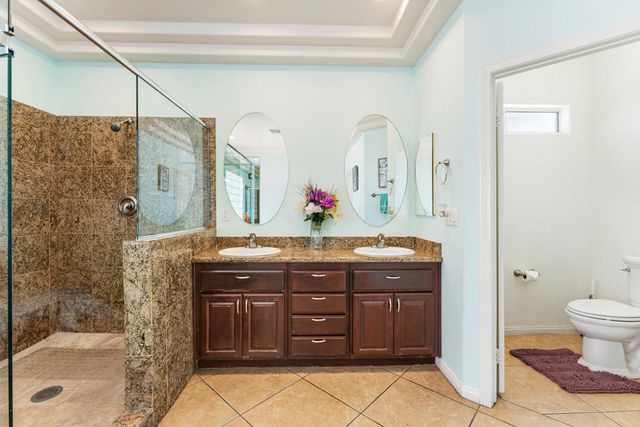 32100 Whispering Palms Trail, Cathedral City, CA 92234