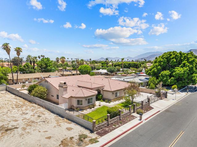 32100 Whispering Palms Trail, Cathedral City, CA 92234
