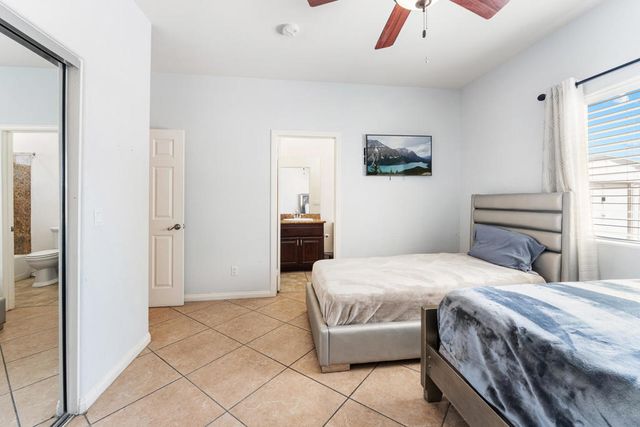 32100 Whispering Palms Trail, Cathedral City, CA 92234