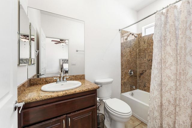 32100 Whispering Palms Trail, Cathedral City, CA 92234