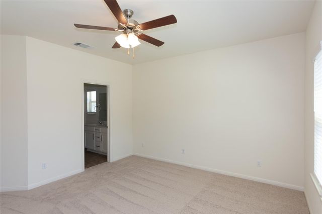 1732 Lakota LN, Leander, TX 78641