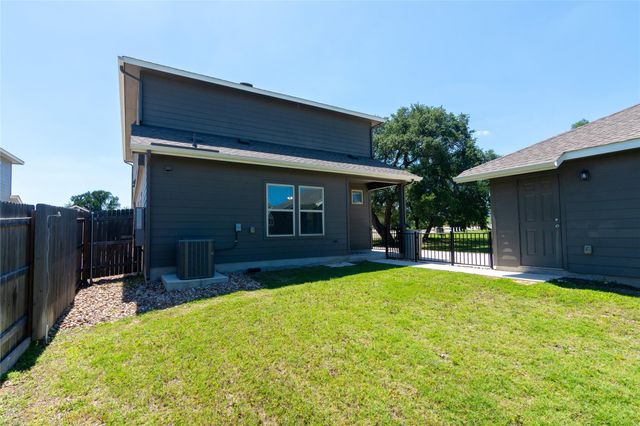1732 Lakota LN, Leander, TX 78641