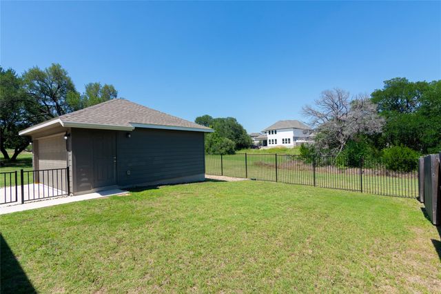 1732 Lakota LN, Leander, TX 78641