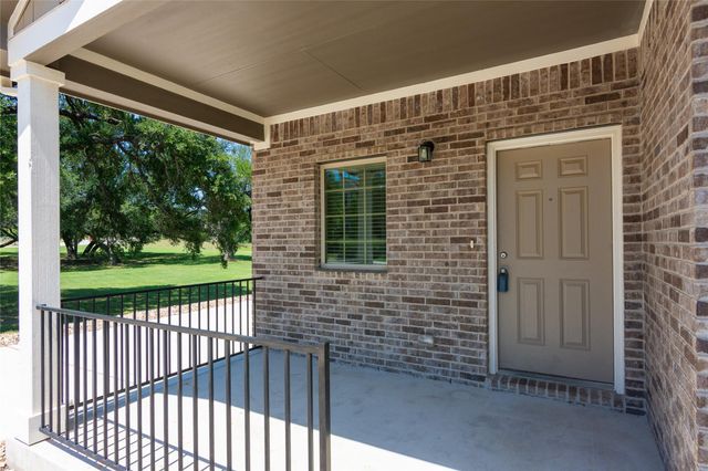 1732 Lakota LN, Leander, TX 78641