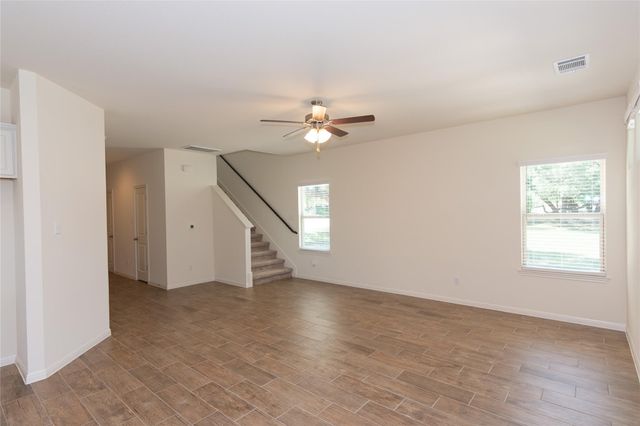 1732 Lakota LN, Leander, TX 78641
