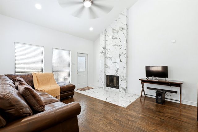 2110 Cologne Drive, Carrollton, TX 75007