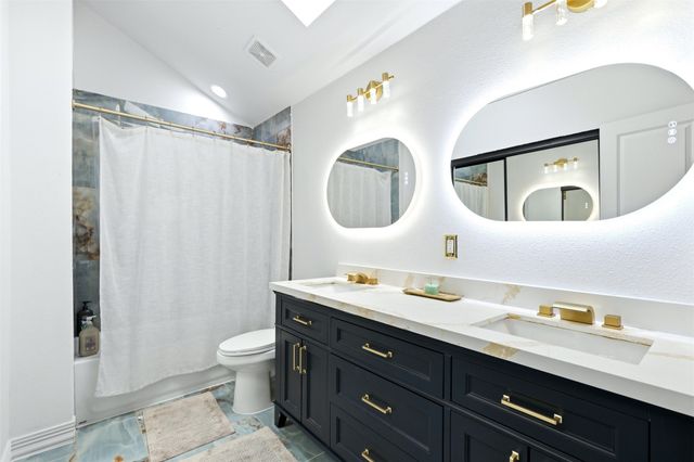 2110 Cologne Drive, Carrollton, TX 75007
