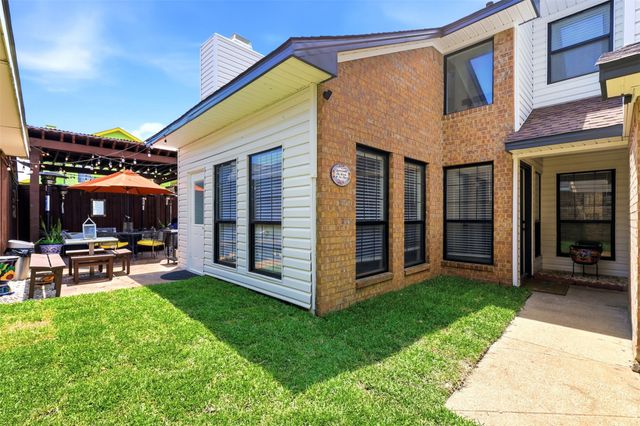 2110 Cologne Drive, Carrollton, TX 75007