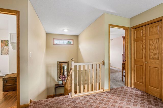 4805 Iris Alcove, White Bear Twp, MN 55127