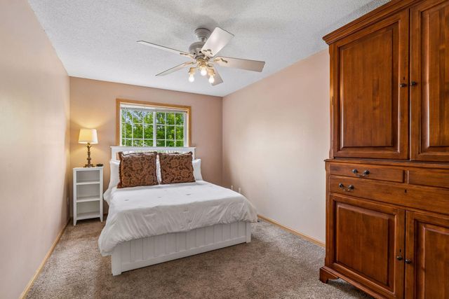 4805 Iris Alcove, White Bear Twp, MN 55127